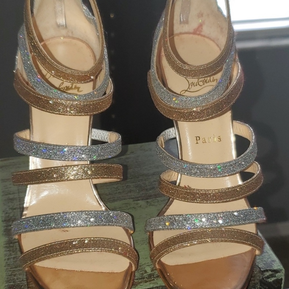 🔥🔥🔥Christian Louboutin’s strapped heels! - Picture 4 of 8
